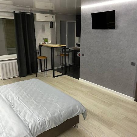 Apartcenter Вип Апартаменты В Центре Города На Гагарина Krywyj Rih Exterior foto